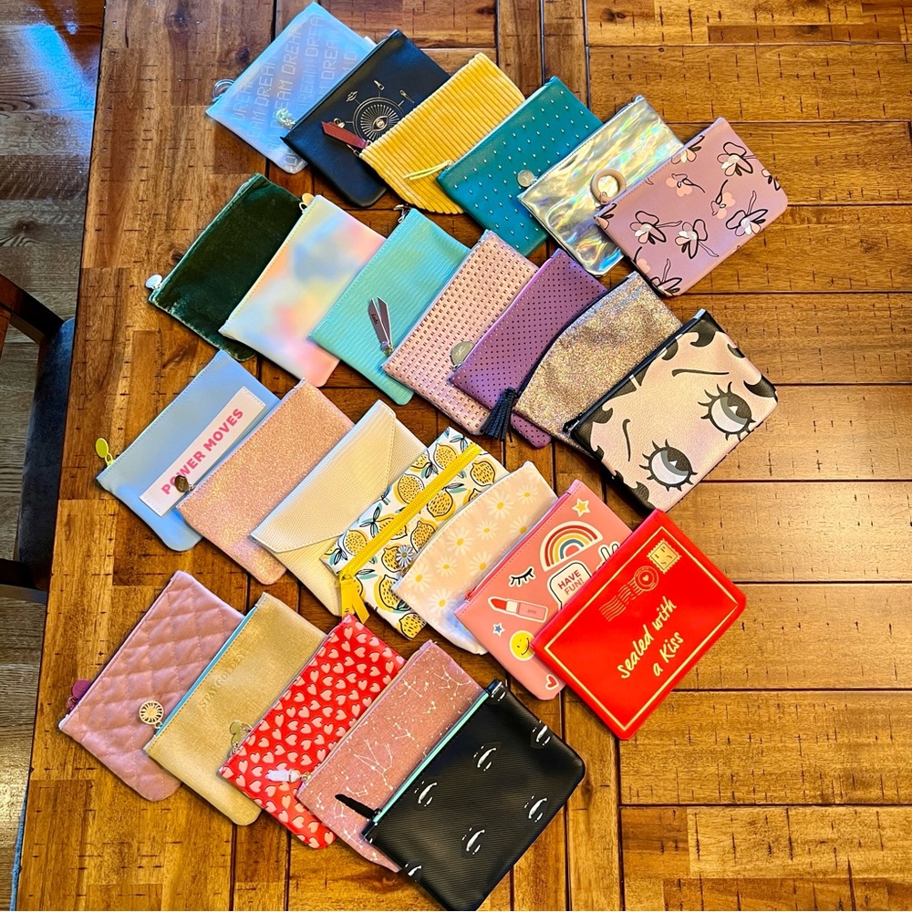 New HUGE Bundle (25) IPSY Glam Bag Pouches Cosmetics Case Travel Care Package